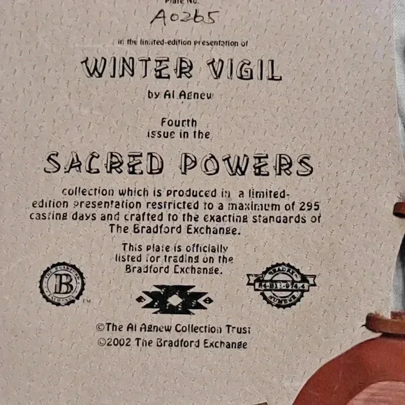 Winter vigil  wolves by the Bradford exchange Plate - Picture 7 of 15